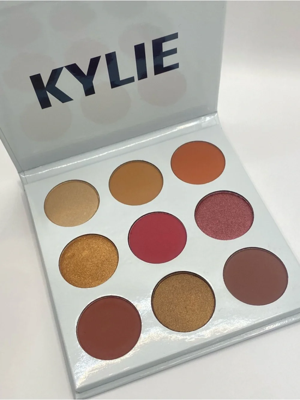 Kylie Cosmetics The‎ Burgundy Eyeshadow Palette
